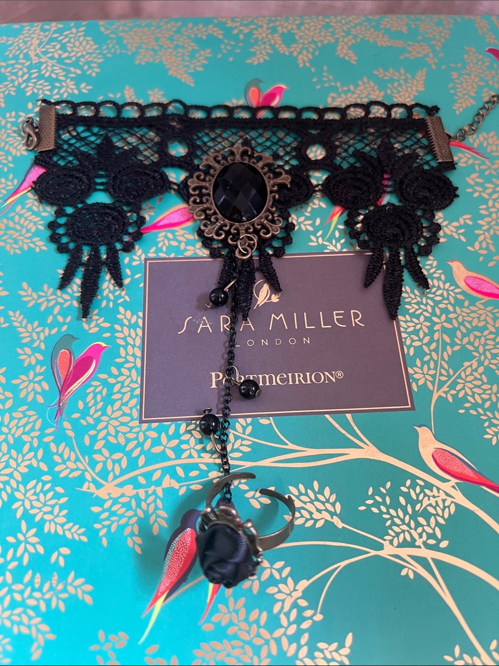 Black Victorian Lace Choker and Bracelet Set🧙🏼♀️ - Picture 2 of 10